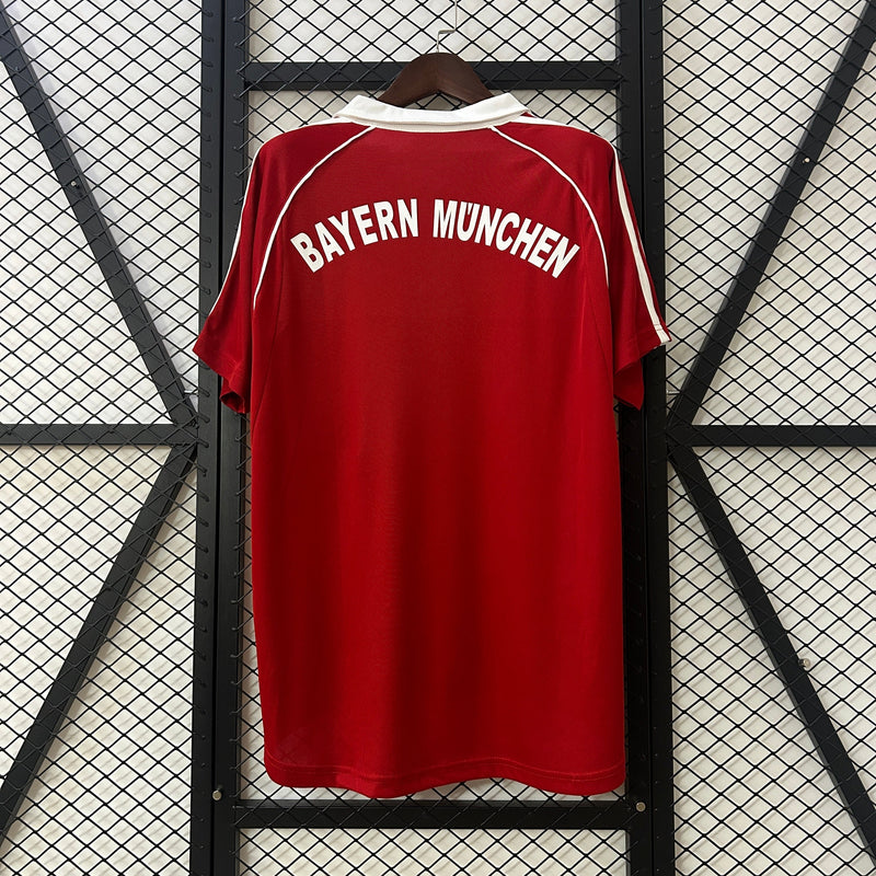 Retro Bayern Munich 05/06 Home