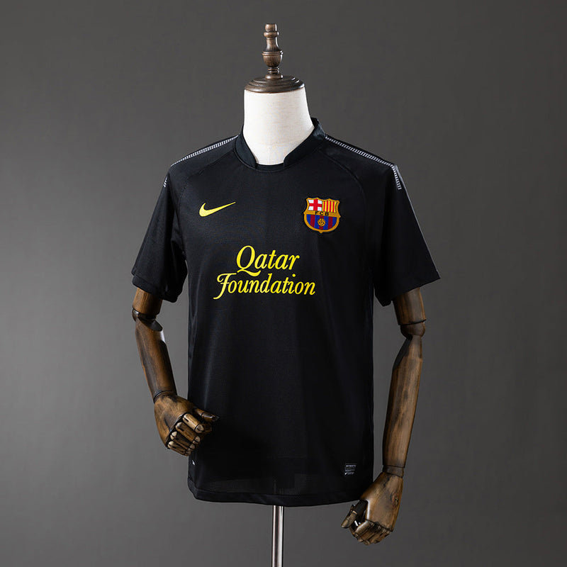 Retro Barcelona 11/12 Away