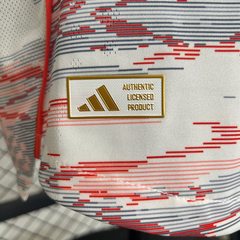 25/26 Bayern Munich Jogador Away