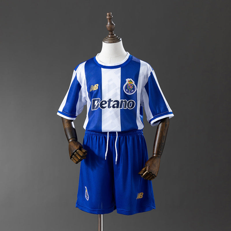 25/26 Porto Home Kit Infantil