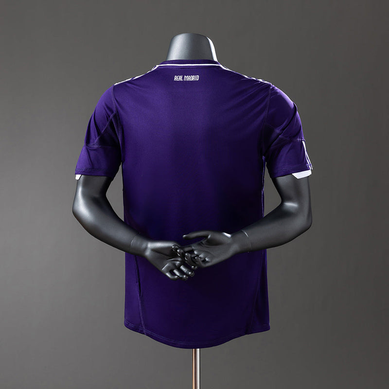 Retro Real Madrid 10/11 Jogador III Away