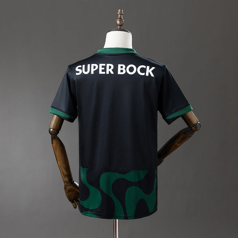 25/26 Sporting III Away