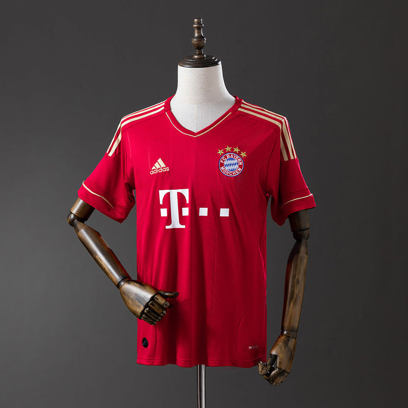Retro Bayern Munich 12/13 Home